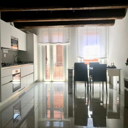 شقة فيرّارا  في Moderno Affaccio Su Via Mazzini المظهر الخارجي الصورة