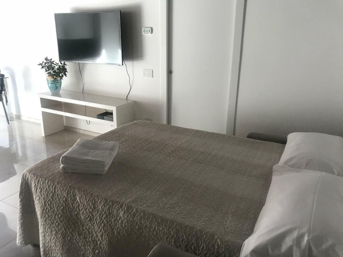 شقة فيرّارا  في Moderno Affaccio Su Via Mazzini المظهر الخارجي الصورة